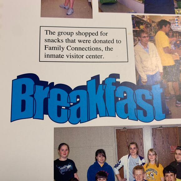 CYFC Cookbook Catholic Churches Kansas Louisiana 2009 various authors - Picture 8 of 13